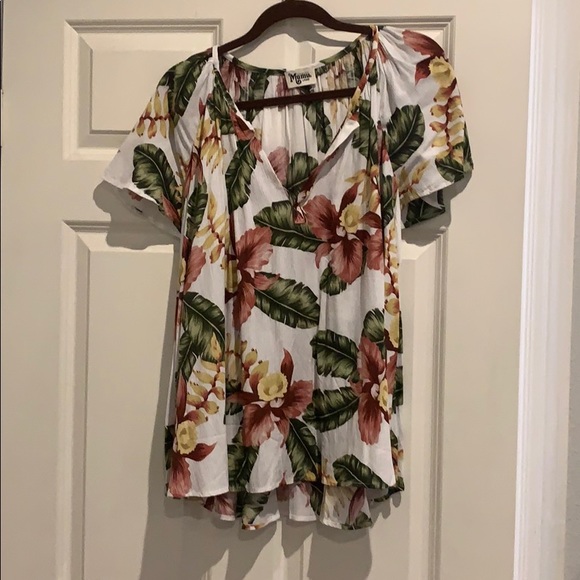 Show me your Mumu Hawaiian Top - Picture 1 of 2